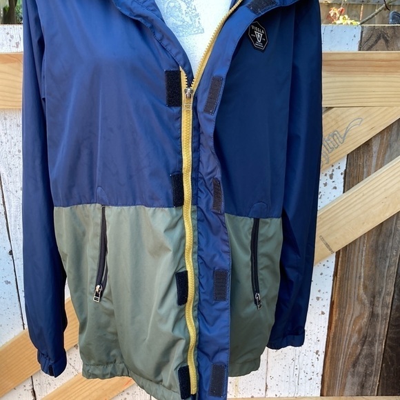 VISSLA Surfwear Jacket Coat Windbreaker Size Medium - Picture 4 of 8